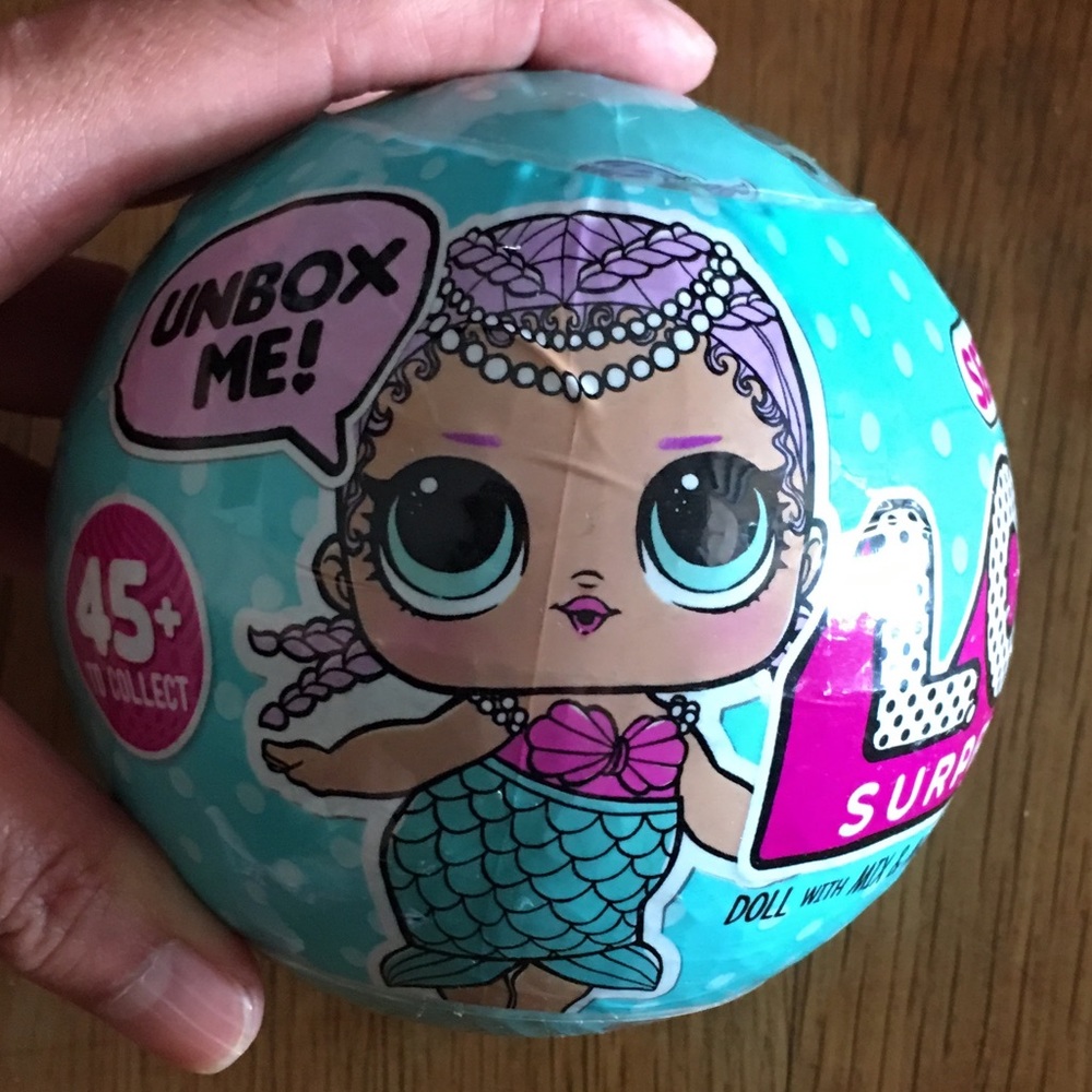NEW lol Surprise Dolls Merbaby series 1 ball HTF